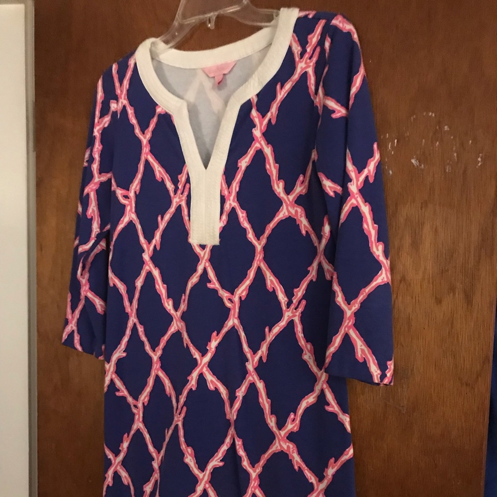 Size small Lilly Pulitzer shift dress